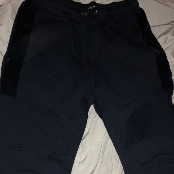 Men’s balmain sweatpants new without tags size l - Picture 8 of 10
